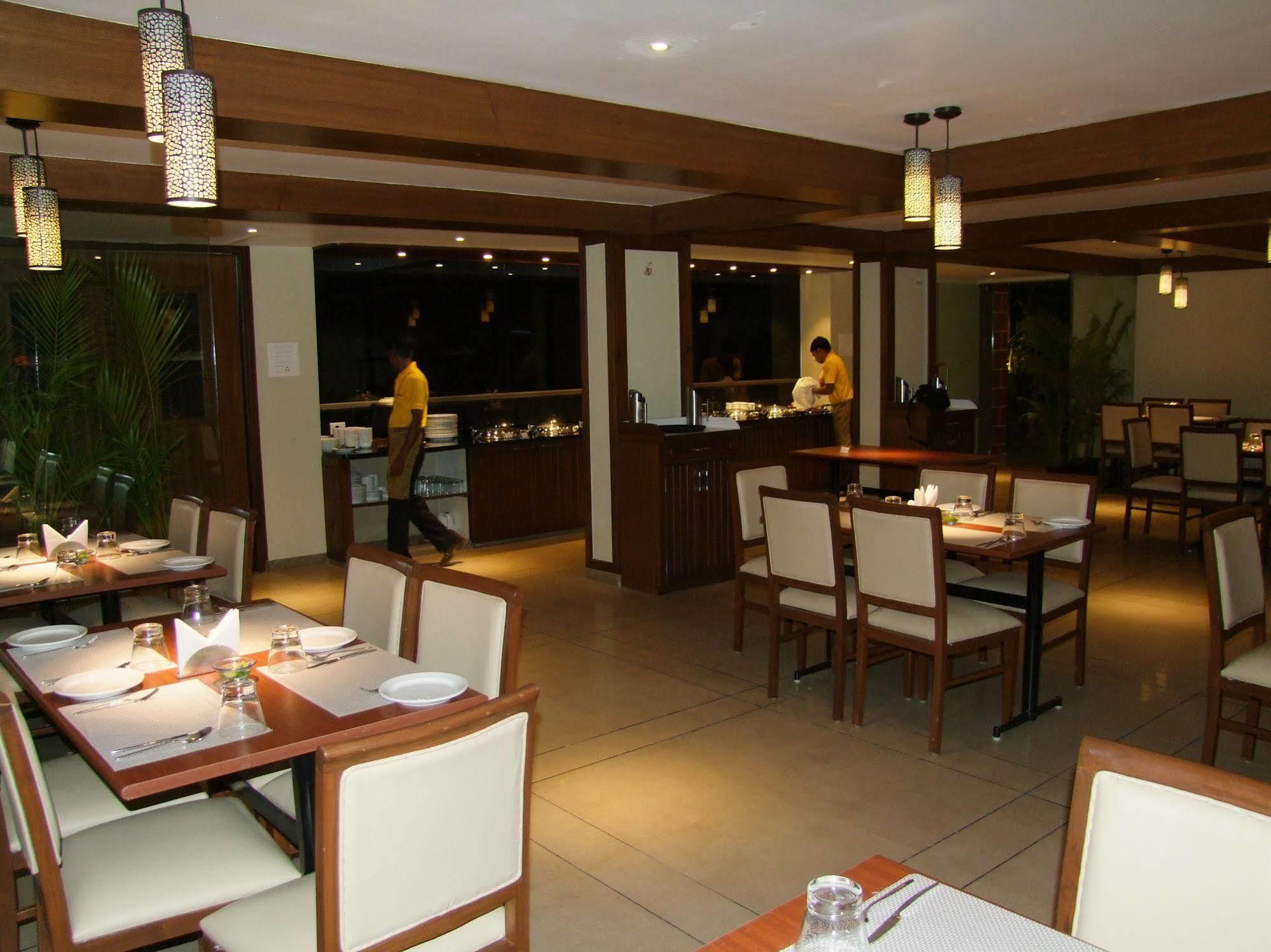 Bella Vista Resort Mahabaleshwar Luaran gambar